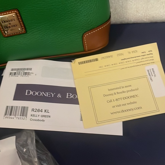 Dooney&Bourke Kelley Green Pebbled Leather Crossbody.NWT🔹FIRM🔹 - Picture 11 of 13
